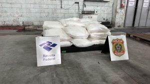 Receita Federal apreende quase 600 kg de cocaína no Porto de Santos