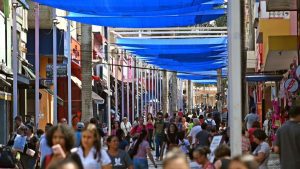 Comércio de Campinas amplia horário de funcionamento para compras de fim de ano