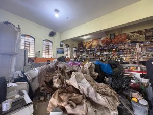 Comércio irregular de recicláveis é identificado e lacrado em Campinas