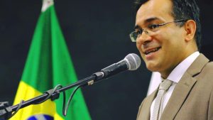 Ex-prefeito Ademário Oliveira é acusado de estuprar funcionária pública em Cubatão