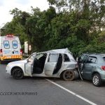 Grave acidente na SP-055 em Peruíbe deixa duas pessoas mortas