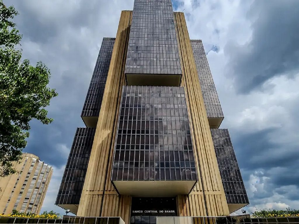 Banco Central bloqueia chaves Pix usadas em fraudes