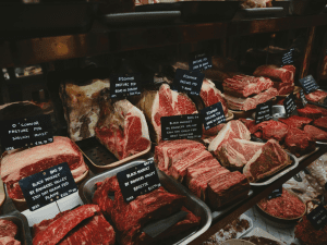 Vigilância Sanitária apreende 42 quilos de carnes impróprias em Sumaré