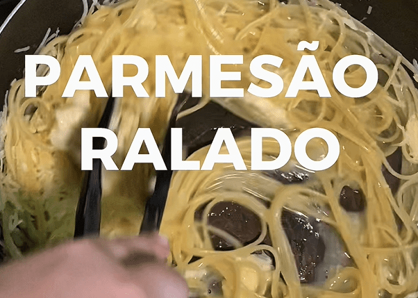 parmesão fettuccine alfredo