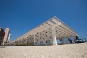 Praça Portugal em Praia Grande Feira de Artesanato