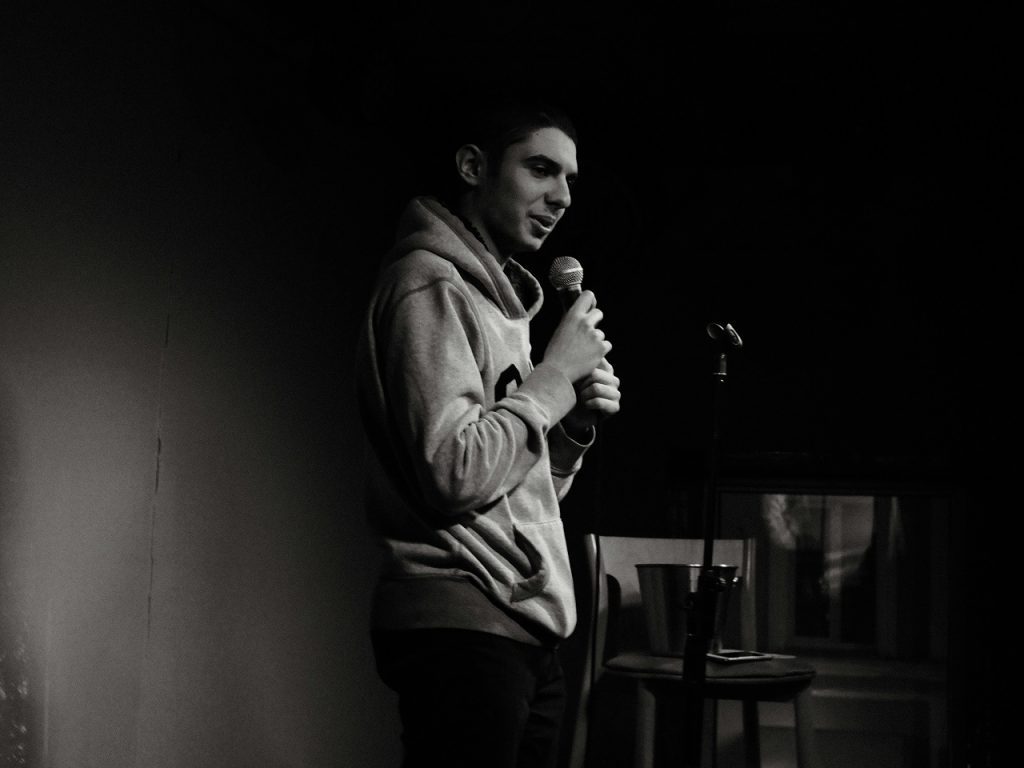 stand up comedy Alexander Ugolkov Unsplash