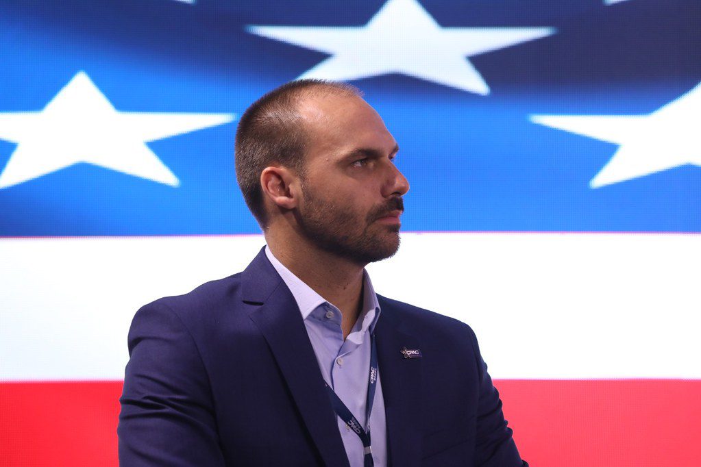 Eduardo Bolsonaro é alvo da PF (Abertura CPAC Brasil 11/OUT/2019; reprodução, Flickr)