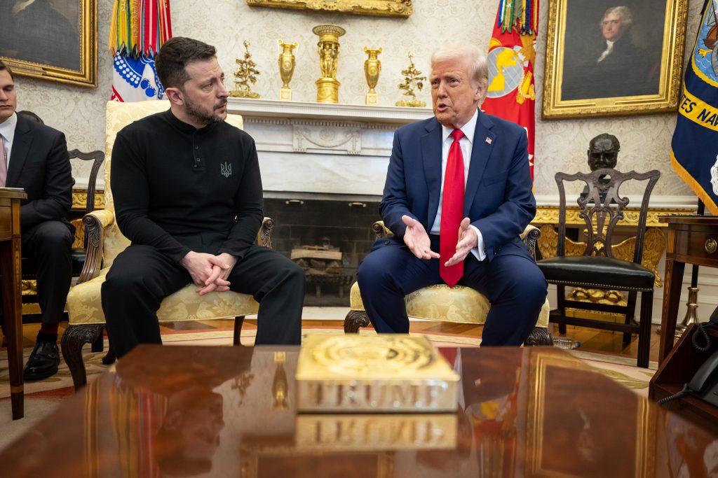 Trump pressiona Zelensky a abrir mão da Crimeia e da entrada na Otan para acabar com a guerra (Foto: White House)