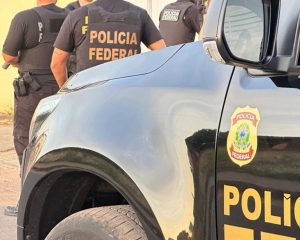 PF prende dois suspeitos por armazenamento de material de abuso infantil