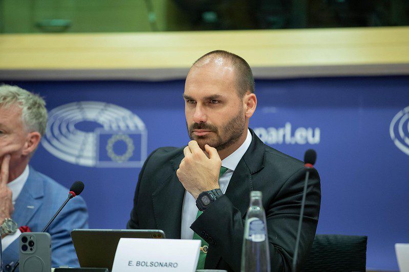 Eduardo Bolsonaro critica senadores após rejeição da PEC da Blindagem (Foto: reprodução / Flickr)