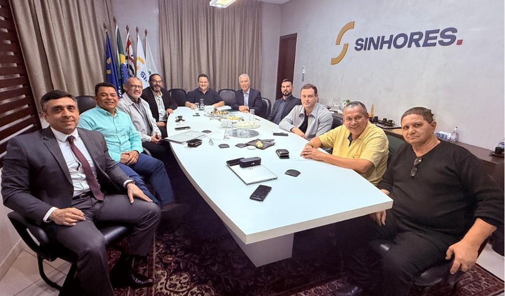 reunião com membros do sinthoress sobre campanha salarial