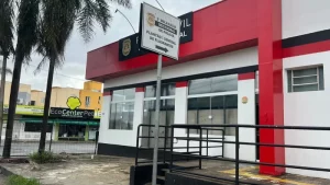 Homem é preso após esfaquear vizinho por dívida de R$ 60 na Vila Industrial