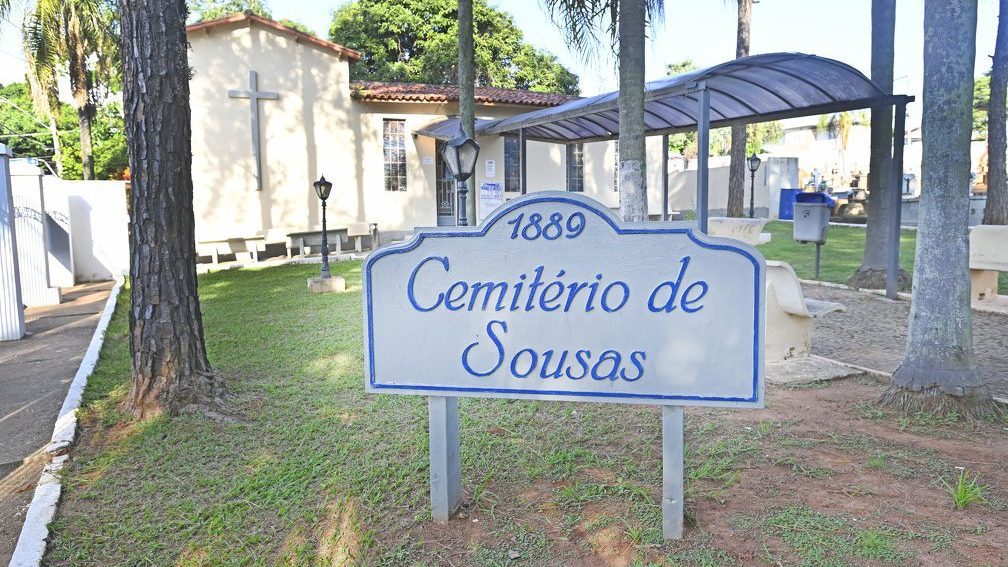 Cemitérios municipais de Campinas passam por manutenção para o feriado de Finados