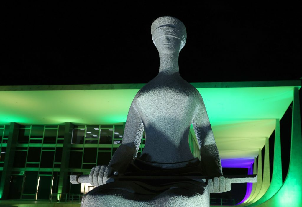 STF forma maioria para autorizar nomeações políticas de parentes em cargos políticos