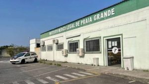 Idoso é preso após deixar esposa sangrando até morrer