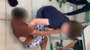 VÍDEO: Adolescente é agredido em escola de Piracicaba e mãe denuncia negligência do Estado