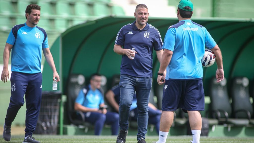 Farnei Coelho se pronuncia pela primeira vez após Guarani não conseguir acesso à Série C