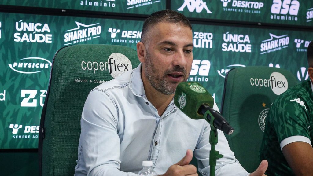 Guarani renova com Farnei Coelho para 2026