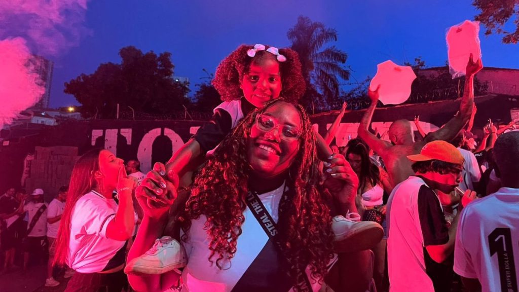 Bastidores da torcida: confira a comemoração do 1º título nacional da Ponte Preta