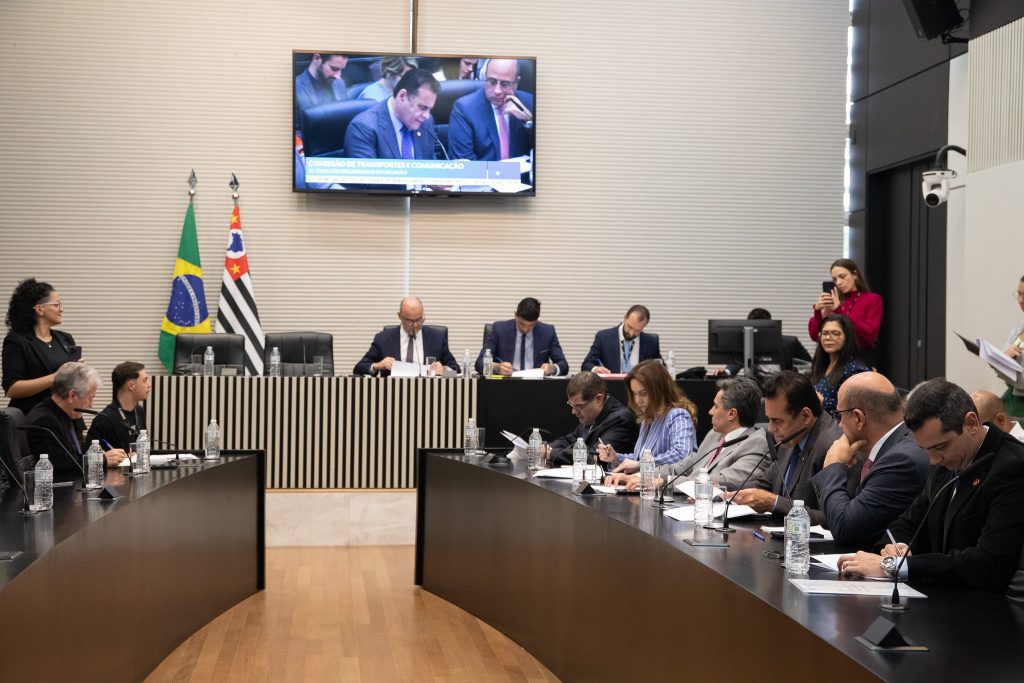 SP institui o Dia do Comunicador em homenagem a Silvio Santos; saiba a data