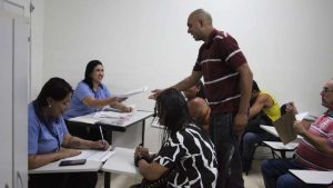 Mutirão oferece 60 vagas de emprego em Santos