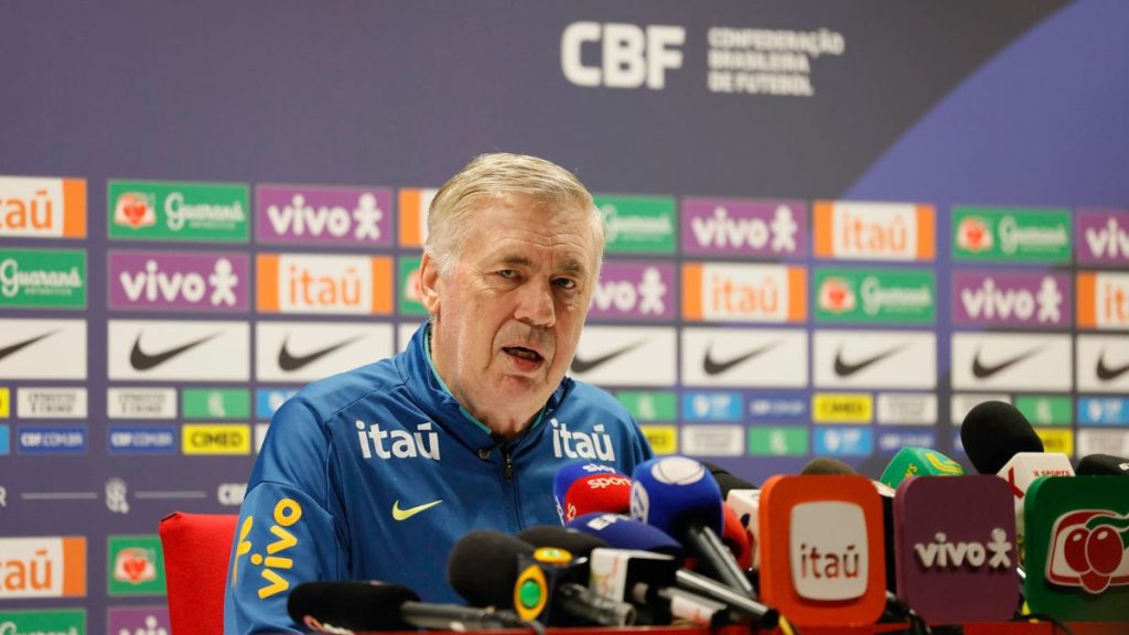 Carlo Ancelotti em registro oficial da CBF, citado em contexto de críticas de Casagrande sobre conduta de Neymar.