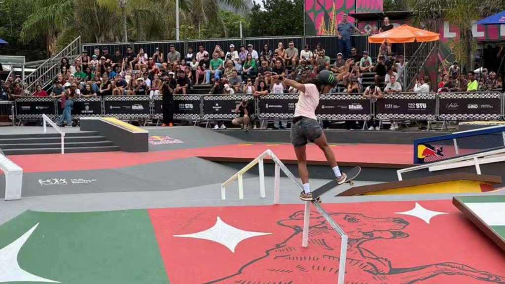 Rayssa Leal em ação na Final do STU do Rio