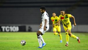 Artur rescinde contrato e se despede da Ponte Preta: "Seguirei em frente com respeito e gratidão"