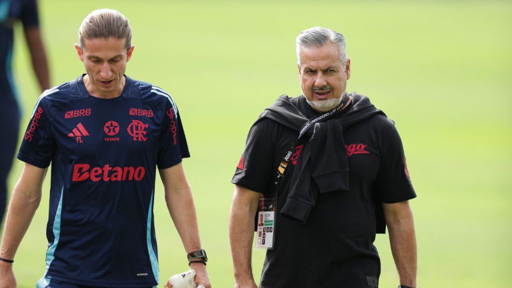 Felipe Luís, técnico do Flamengo e José Boto, dirigente do clube