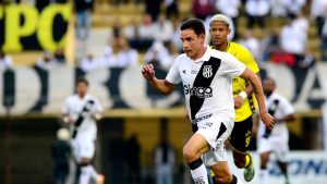Éverton Brito consegue rescisão na Justiça e não é mais jogador da Ponte Preta