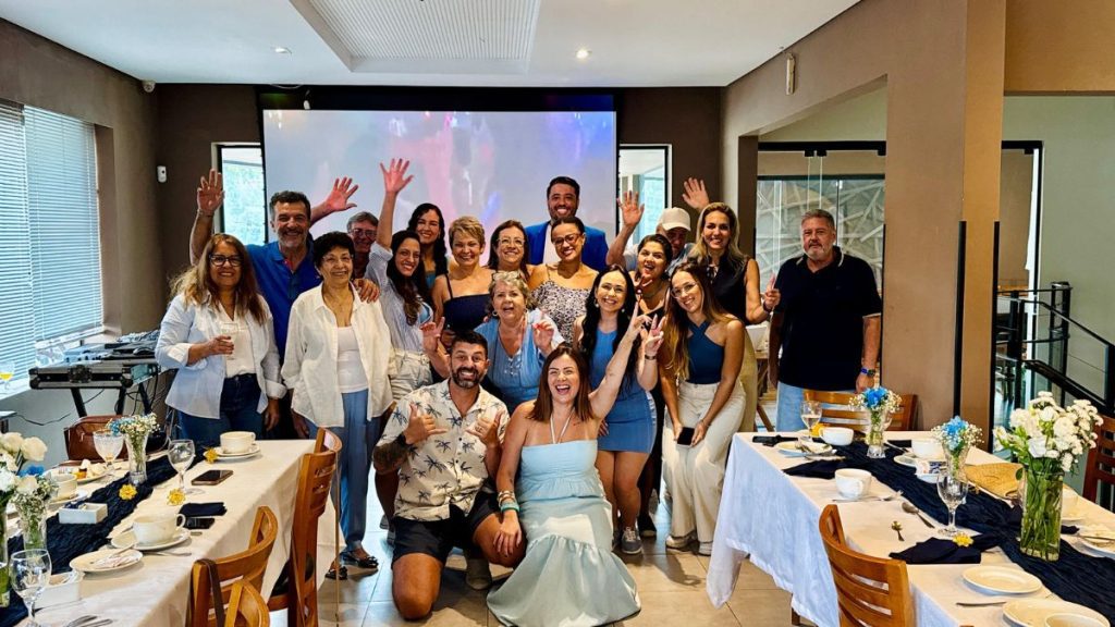 Família de Santos está na nova temporada de 'Ilhados com a Sogra', reality da Netflix