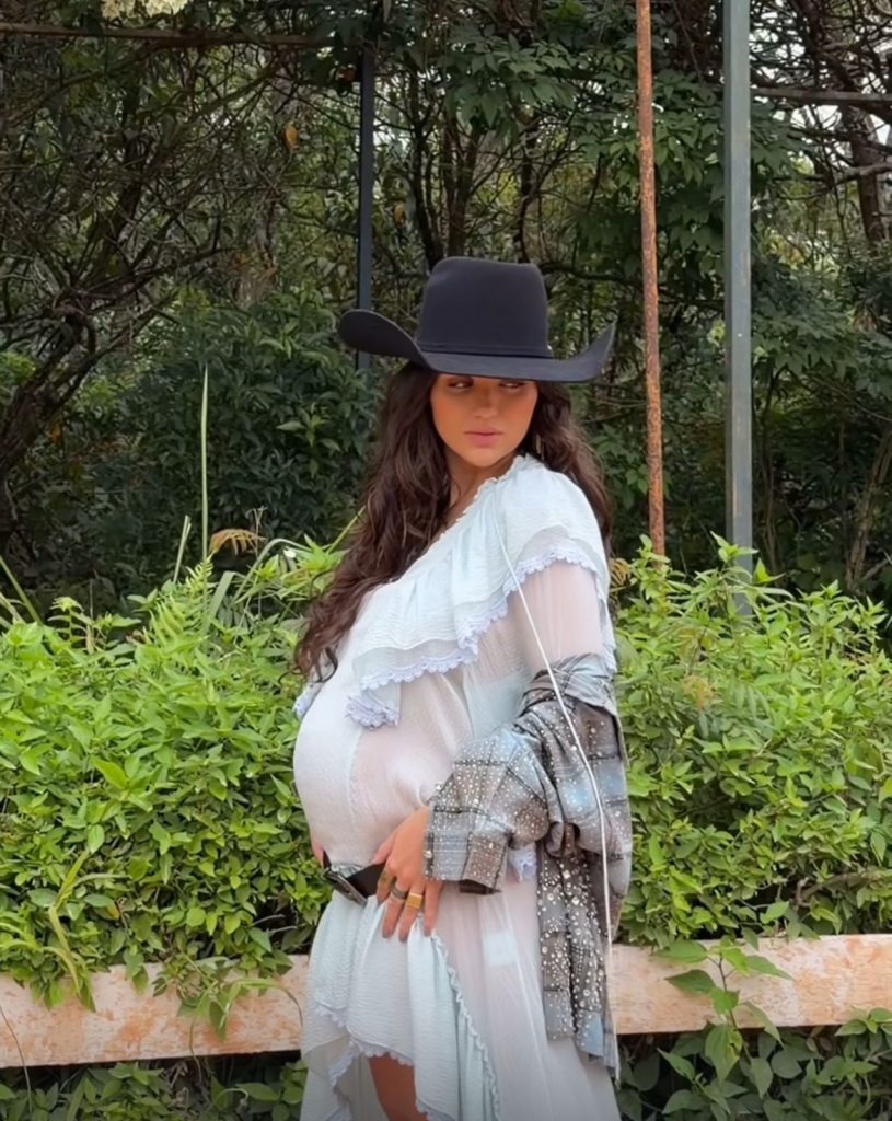 Rafa Kalimann encanta seus seguidores com ensaio fotográfico