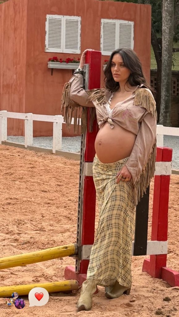 Rafa Kalimann encanta seus seguidores com ensaio fotográfico