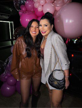 Ana Castela comemora seus 22 anos