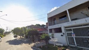Homem invade casa e esfaqueia ex-companheira na frente da filha em Campinas