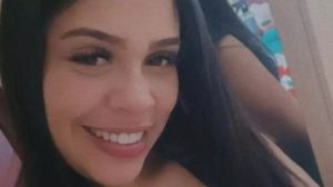 Homem mata mulher enquanto filhas pequenas dormiam durante 'crise de ciúmes' em Peruíbe