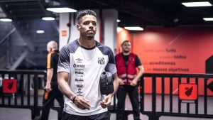 Mas já? Após três dias, ex-Santos deixa a Ponte Preta e acerta com outro clube