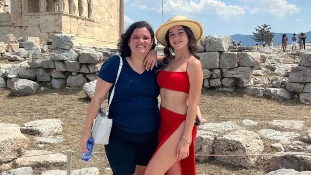 nas redes sociais, Camila e o marido publicaram um vídeo e um texto conjunto criticando a postura do peão