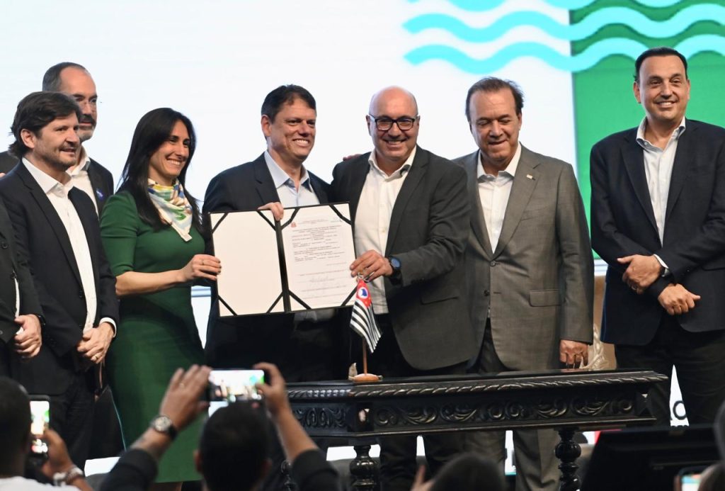 Governador Tarcísio entrega benefícios para o saneamento em Campinas