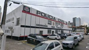 Importunação: idoso é investigado após tocar seio de mulher em rua de Santos