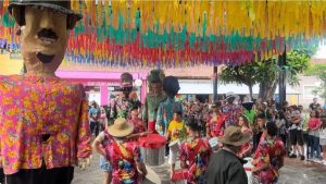 Carnaval São Bento do Sapucaí - Bonecos Gigantes