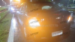 Motorista 'vê vulto' na pista e pedestre morre atropelado em rodovia de Mongaguá