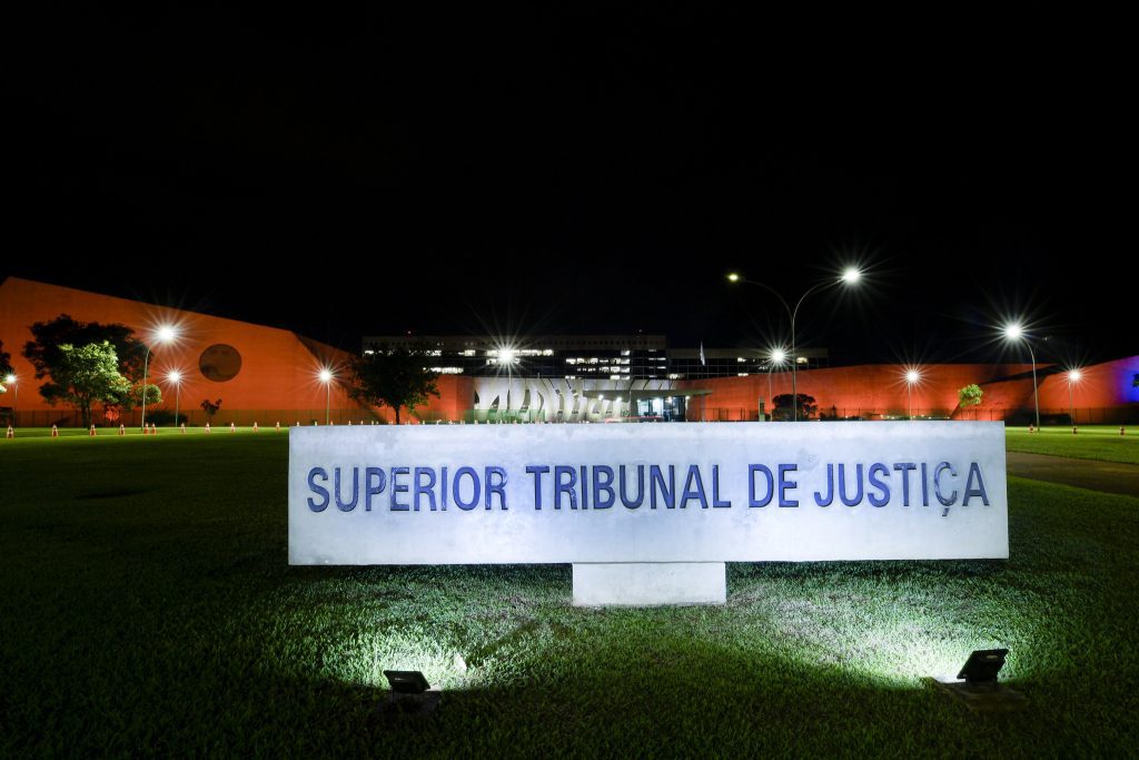 Ministro Marco Buzzi do STJ, investigado por assédio sexual em sindicância do Conselho Nacional de Justiça.