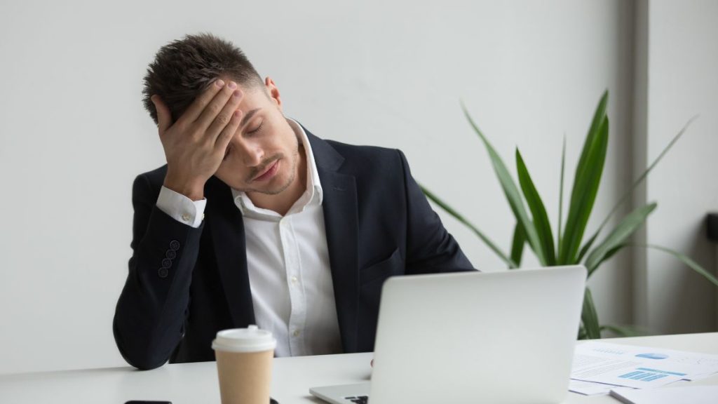 Burnout atinge 37% dos empreendedores e acende alerta no Brasil