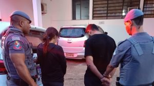 Dupla é presa após roubo a residência e vítima é encontrada amarrada em Limeira