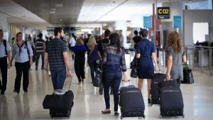 Carnaval: 285 mil pessoas devem passar por Viracopos e Rodoviária de Campinas