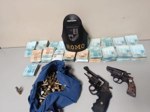 Homem é preso após tentativa de homicídio contra a própria irmã em Socorro