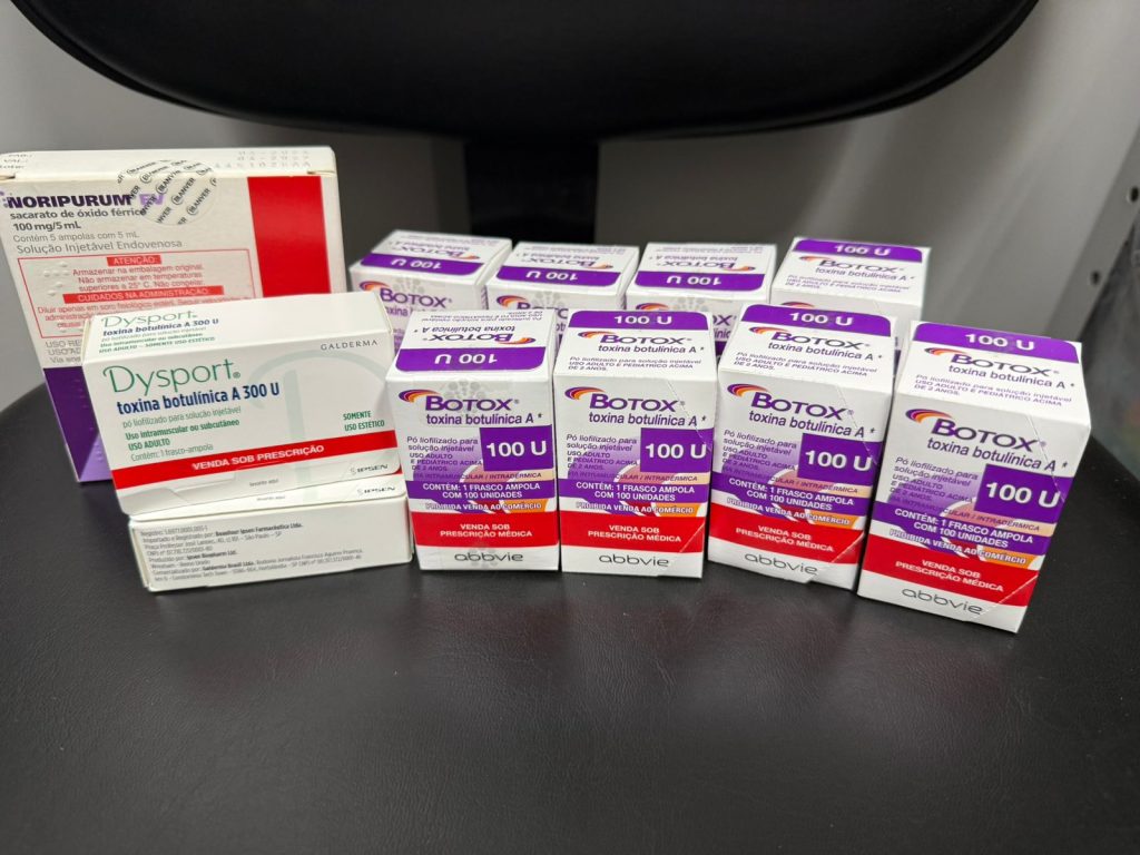 Farmacêutica presa em Campinas por operar clínica de estética clandestina com substâncias injetáveis.