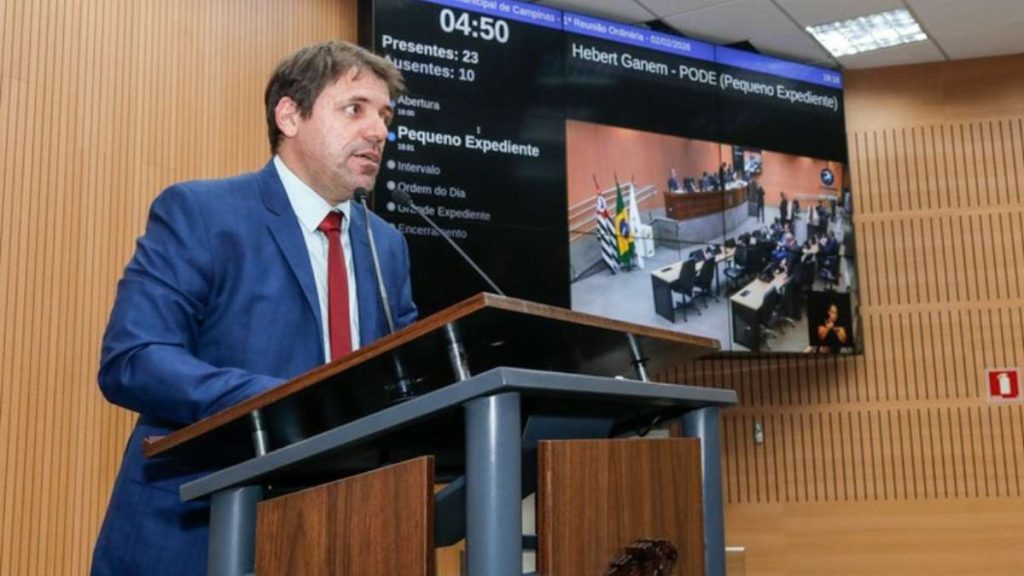 Vereador Hebert Ganem apresenta Projeto Orelha na Câmara de Campinas contra maus-tratos aos animais.