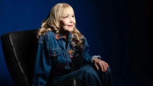 Claudya celebra 60 anos de carreira com show da turnê “Deixa Eu Dizer” no SESC Campinas